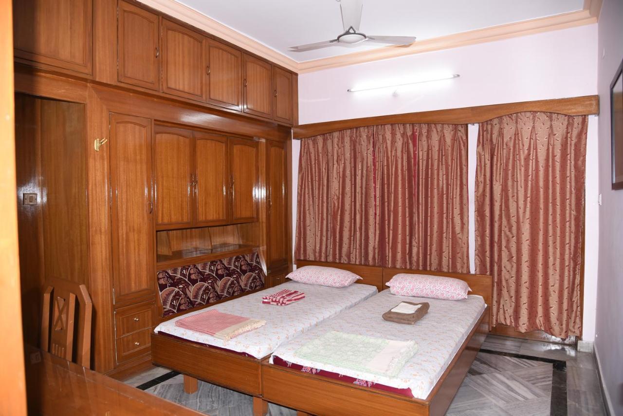 Anjani Mansion Hotel Haiderabad Buitenkant foto