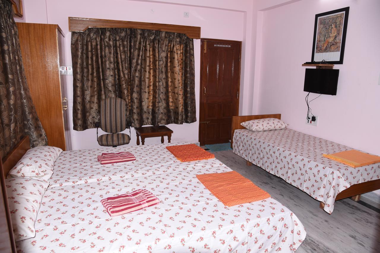 Anjani Mansion Hotel Haiderabad Buitenkant foto